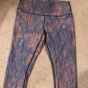 Lululemon leggings 23